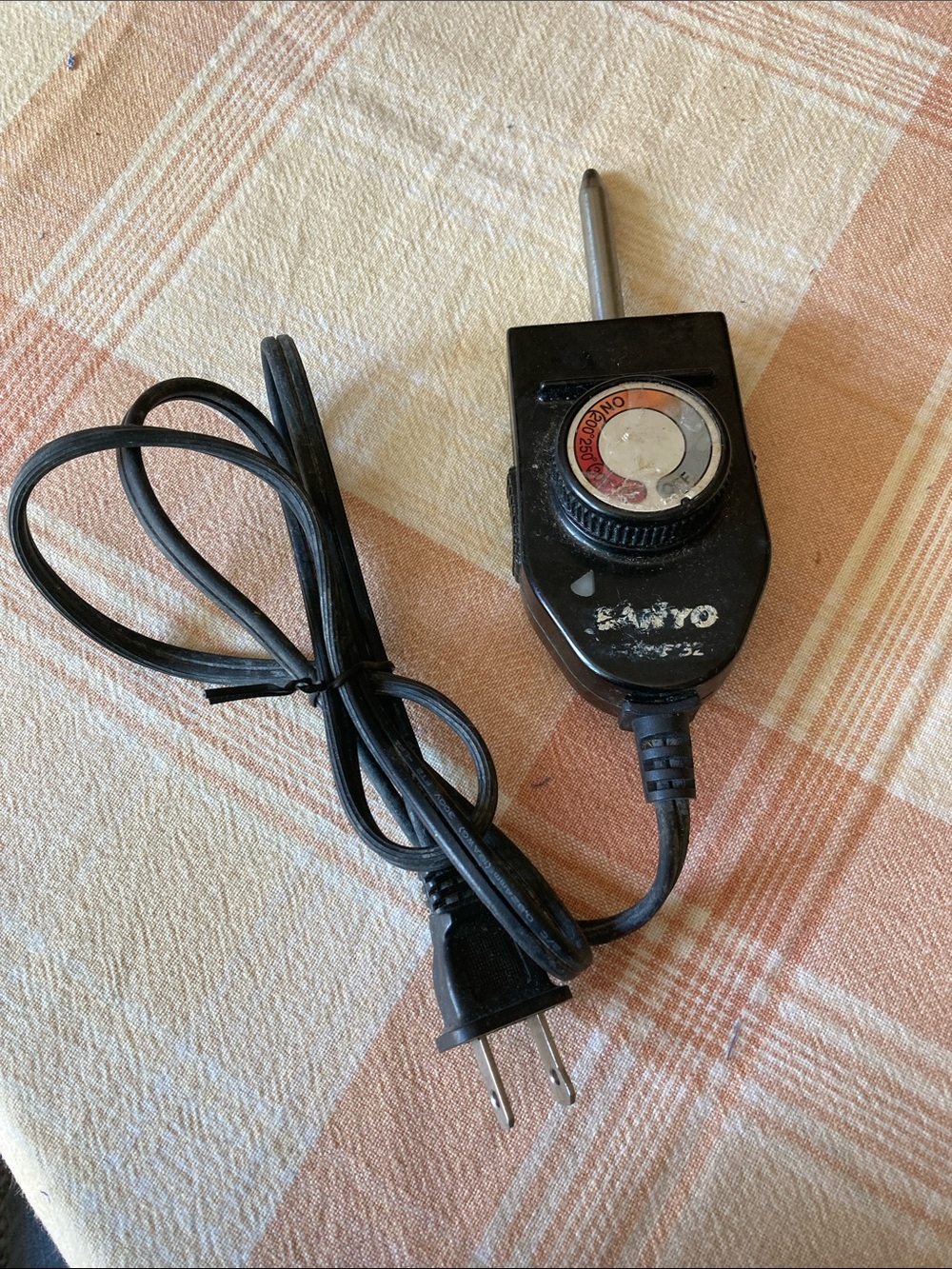 Sanyo Black Electric Temperature Controller Probe